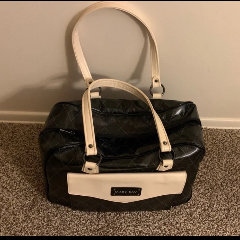 Mary Kay Travel Bag + Starter Kit